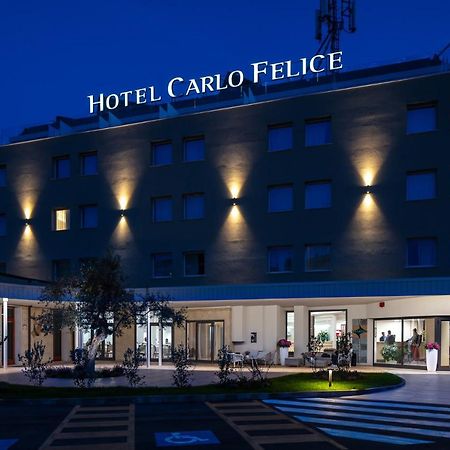 Hotel Carlo Felice Σάσαρι Εξωτερικό φωτογραφία
