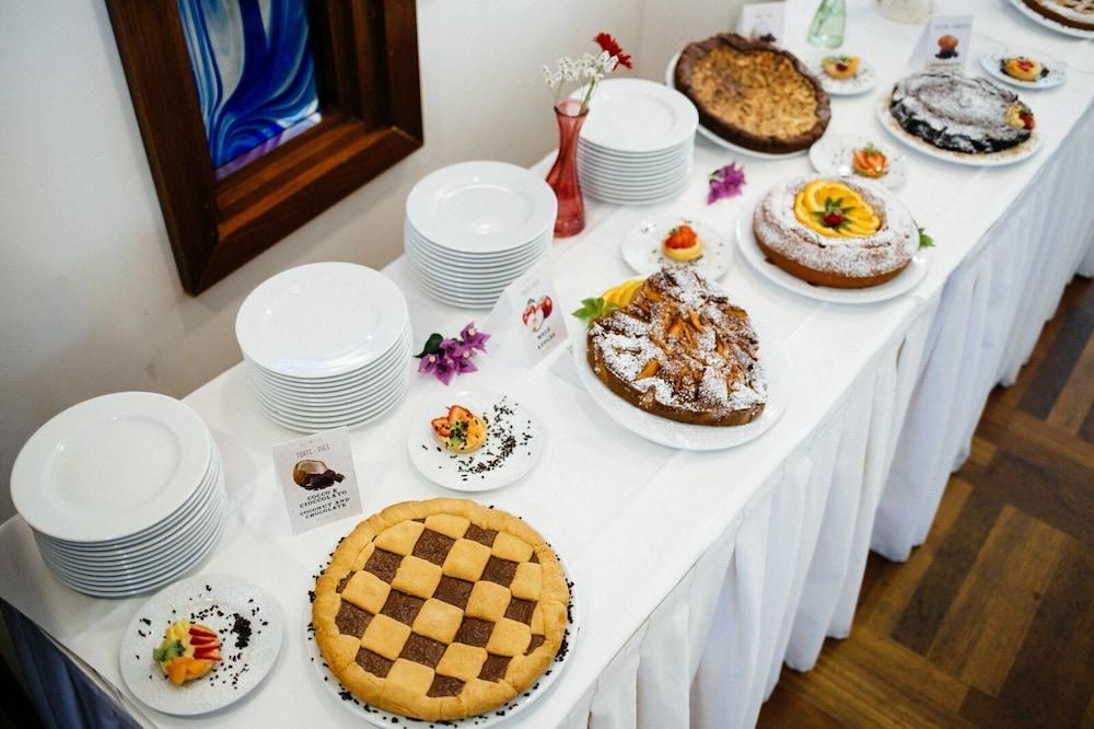 Hotel Carlo Felice Σάσαρι Εξωτερικό φωτογραφία