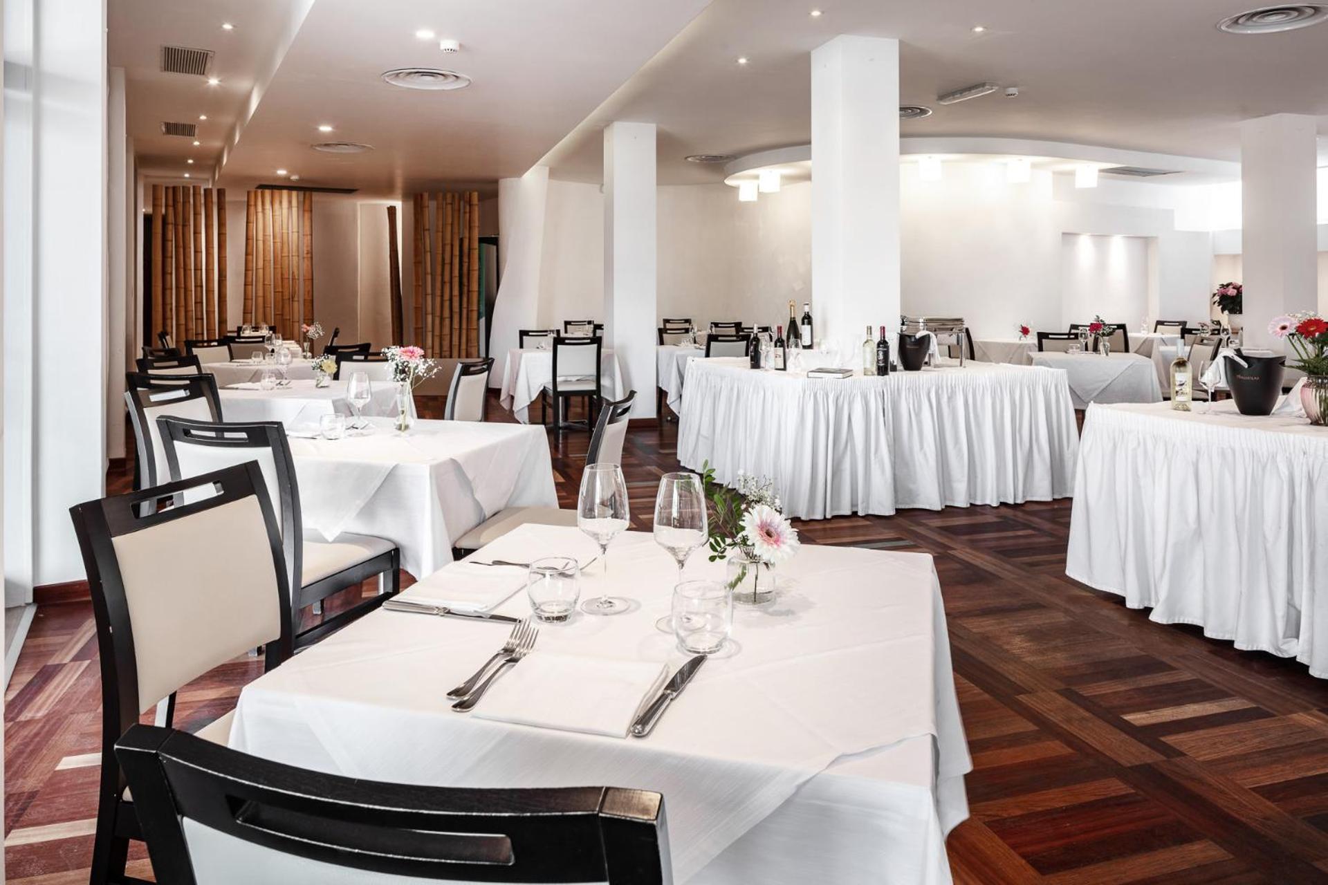 Hotel Carlo Felice Σάσαρι Εξωτερικό φωτογραφία
