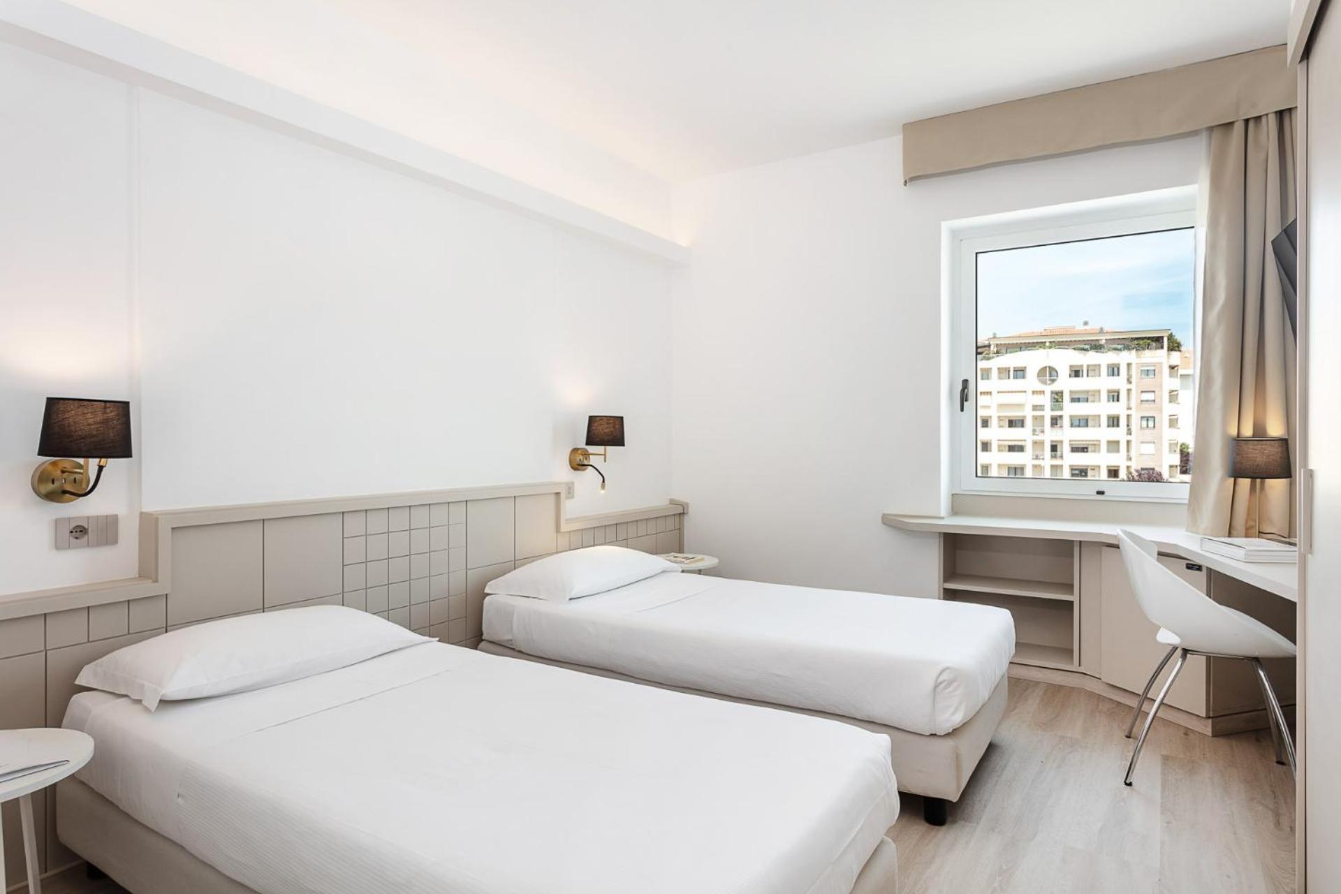 Hotel Carlo Felice Σάσαρι Εξωτερικό φωτογραφία